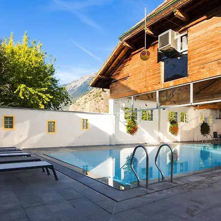 بيت ريفي Relais De La Sarvaz 4*