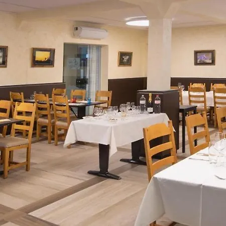 Relais De La Sarvaz 4*